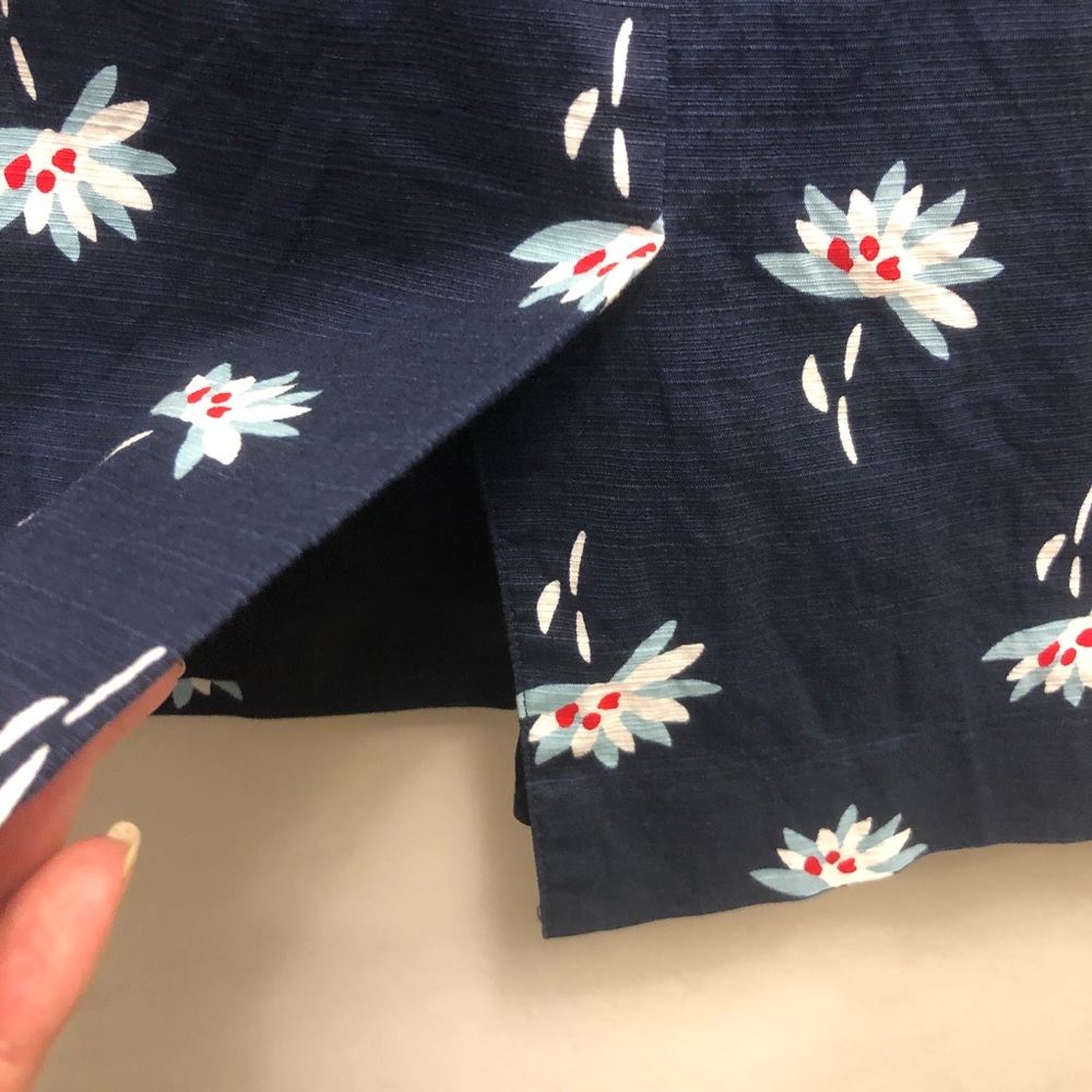 Boden Navy Floral Skirt - Picture 5 of 12